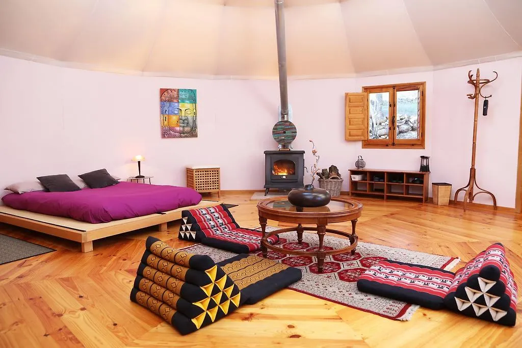 Hotel Yurta Mongola Delta Del Ebro à Camarles Tente de luxe